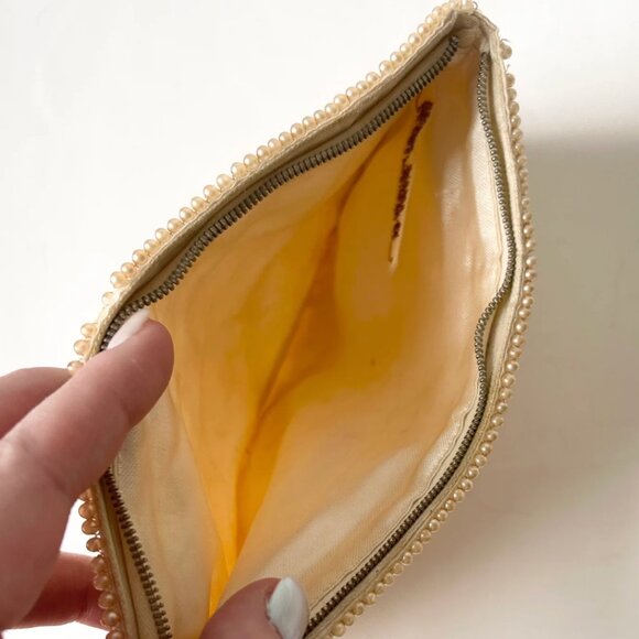 Vintage Sequin Zippered Pouch - Picture 6 of 7